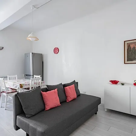 Quiet And Modern Apartment Florence